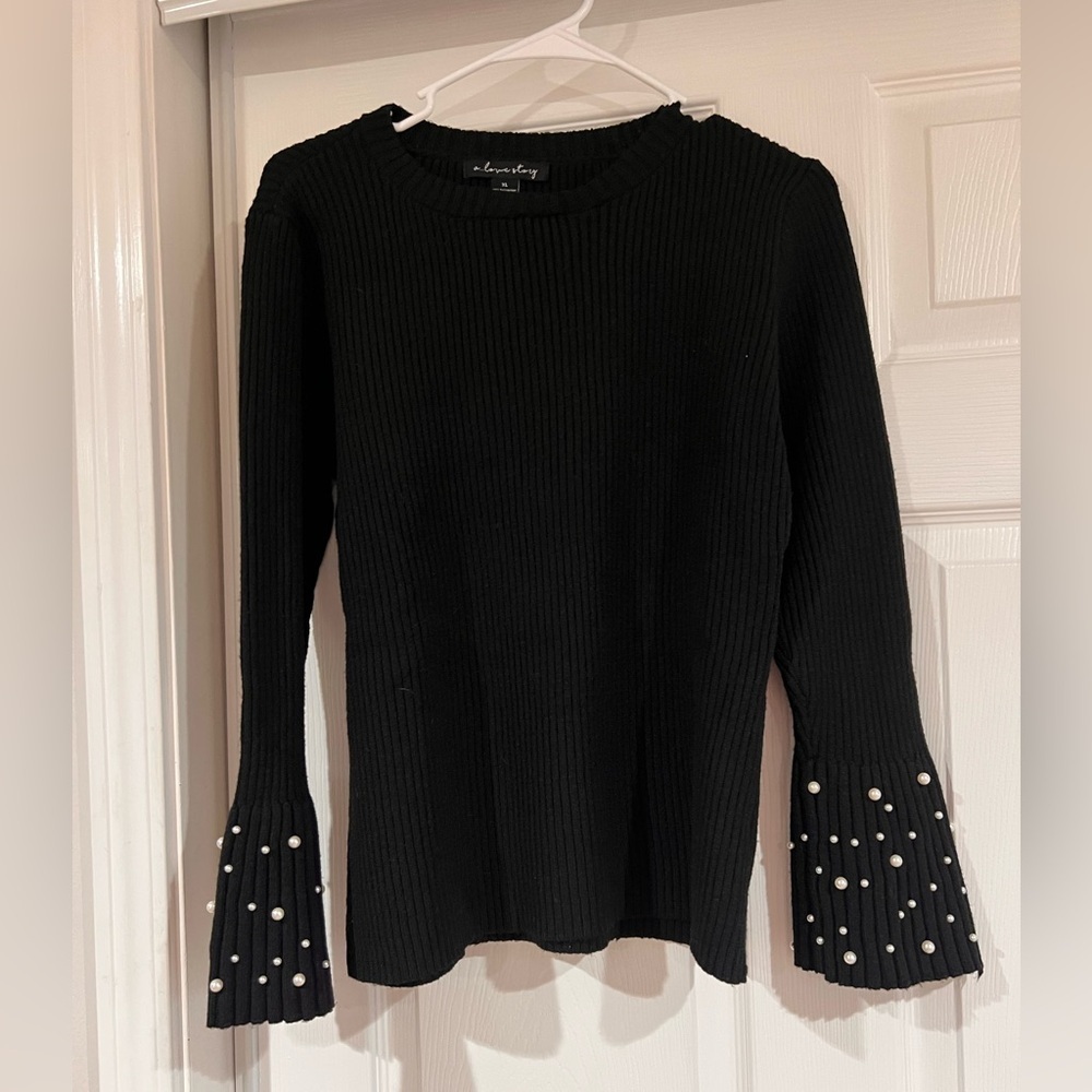 Women’s Black Ribbed Pearl-Sleeve Sweater